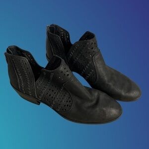 Vince Camuto Leather Booties